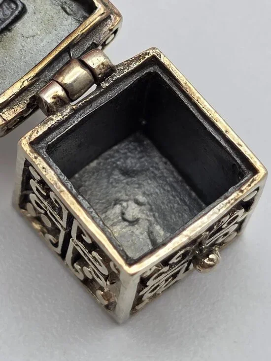 Sterling Silver 925 Prayer Box Pendant Charm Opening Filigree 14.6mm Vintage - Picture 8 of 10